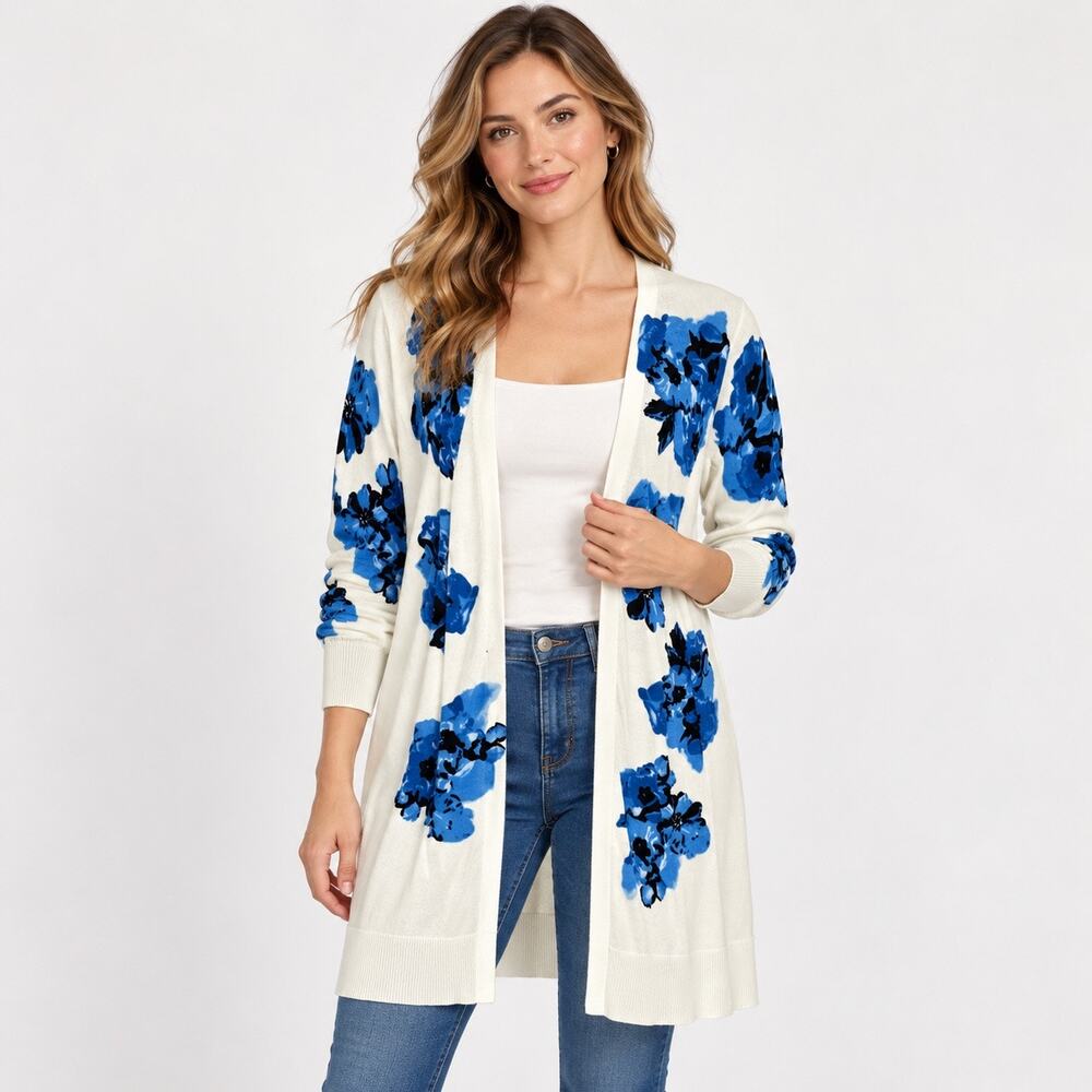 Relatively Cardigan Sweater Women’s Medium White Blue Floral Knit Half Sleeve